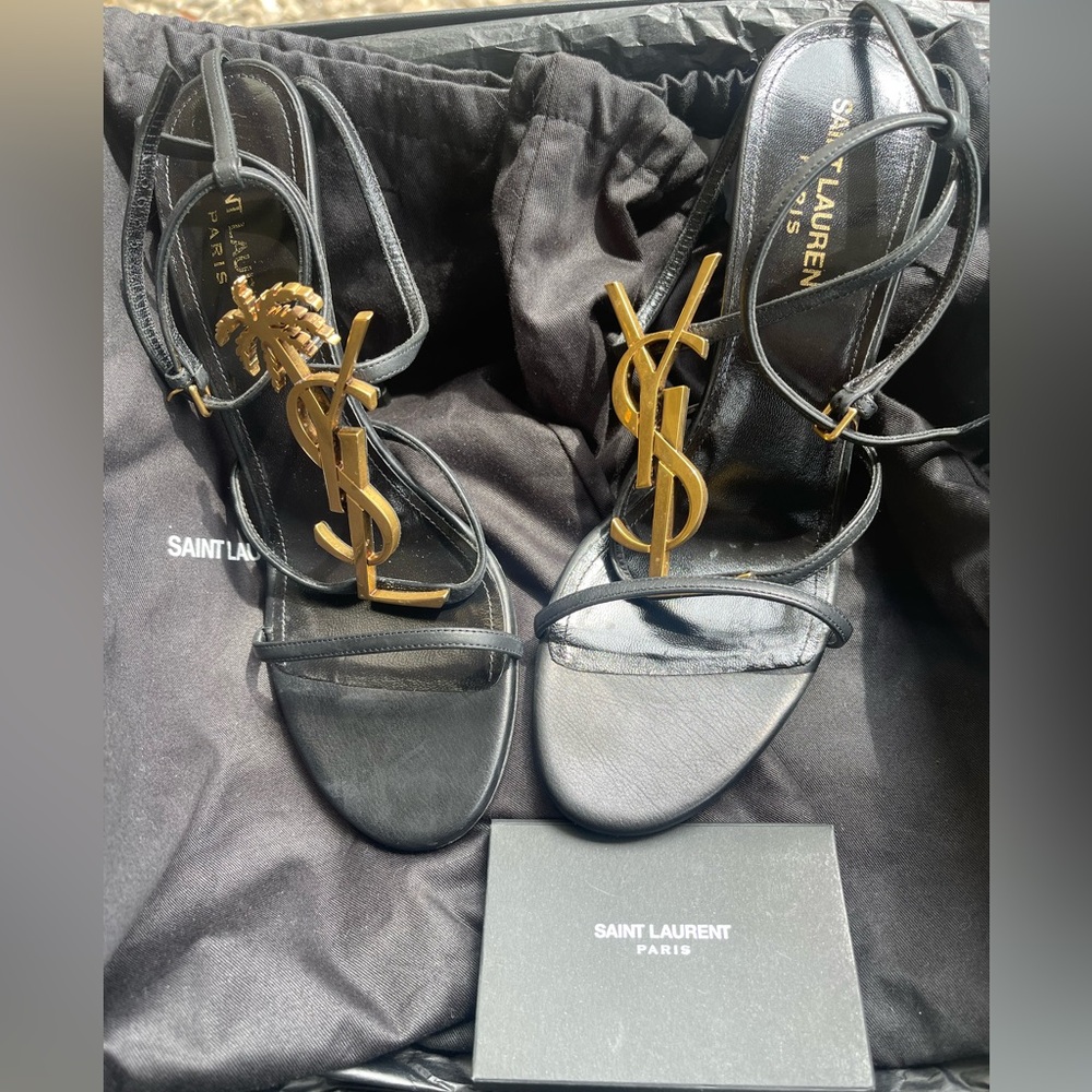 Ysl Cassandra Sandal -8.5 On Sale Now! Worn twice, EXCELLENT CONDITION